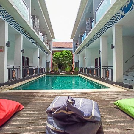 Mahayana Kuta Hotel BALI Exterior photo