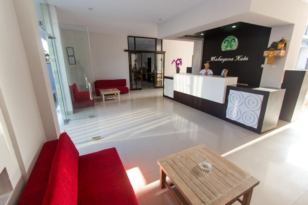 Mahayana Kuta Hotel BALI Exterior photo
