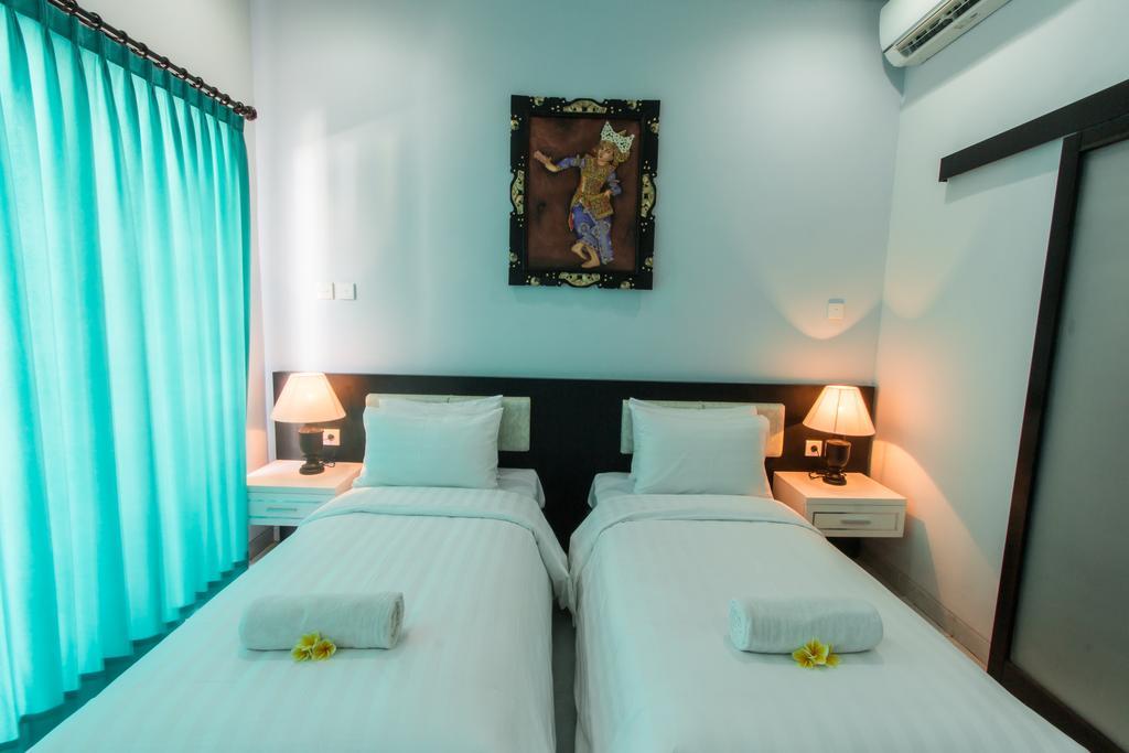 Mahayana Kuta Hotel BALI Exterior photo